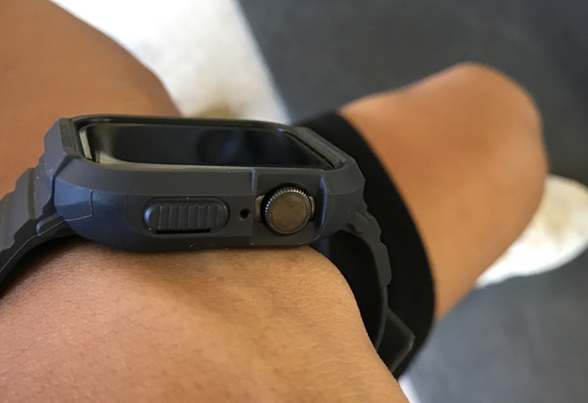 بند و کاور اپل واچ اسپیگن سایز 44/45 | Spigen Rugged Armor Pro Apple Watch Series 9/8/7/SE/6 Case 3 بند و کاور اپل واچ اسپیگن سایز 44/45 | Spigen Rugged Armor Pro Apple Watch Series 9/8/7/SE/6 Case فروشگاه اسپيگن ایران