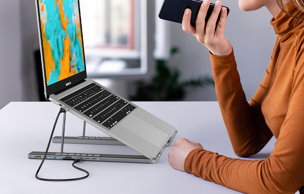 هاب و استند 7 در 1 چویتک مدل HUB-M48 1 هاب و استند 7 در 1 چویتک مدل HUB-M48